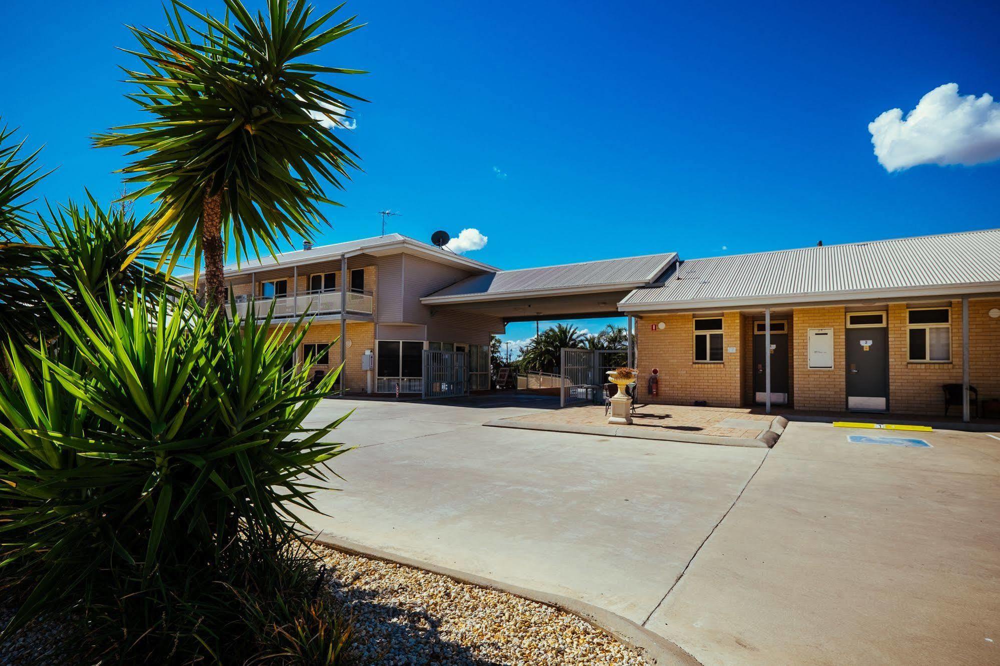 Club Motor Inn Narrabri Exterior foto